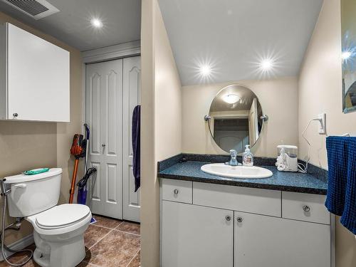 119 Fernie Place, Kamloops, BC - Indoor Photo Showing Bathroom