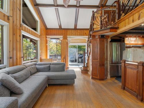 Salon - 470 Rue De L'Edelweiss, Sainte-Agathe-Des-Monts, QC - Indoor Photo Showing Living Room