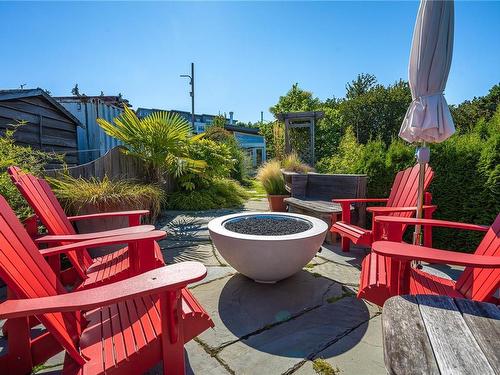 485 Head St, Esquimalt, BC 