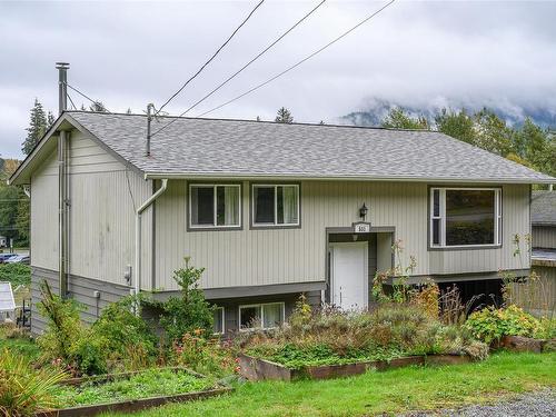 531 Macmillan Dr, Sayward, BC 