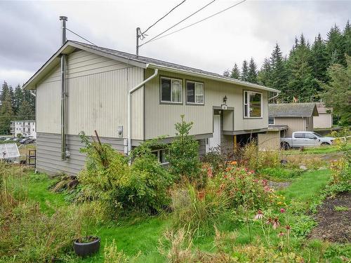 531 Macmillan Dr, Sayward, BC 