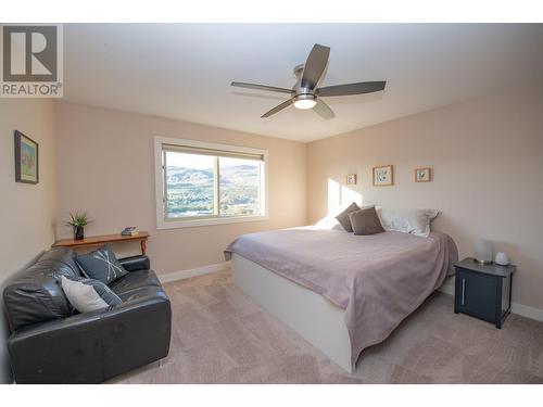 4505 Bellevue Drive, Vernon, BC - Indoor Photo Showing Bedroom