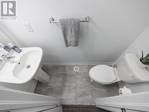 48 - 1317 Leriche Way, Milton, ON - Indoor Photo Showing Bathroom