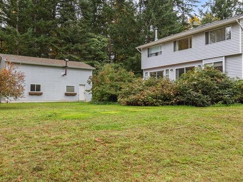 5910 Sea Terrace Rd, Courtenay, BC 