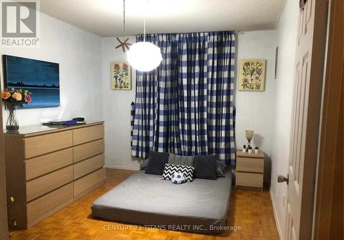 907 - 301 Prudential Drive, Toronto, ON - Indoor Photo Showing Bedroom