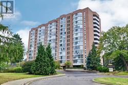 1008 - 265 WESTCOURT PLACE  Waterloo, ON N2L 6E4