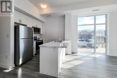 112 - 470 Dundas Street East Street, Hamilton, ON - Indoor Photo Showing Kitchen With Stainless Steel Kitchen