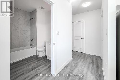 112 - 470 Dundas Street East Street, Hamilton, ON - Indoor Photo Showing Bathroom