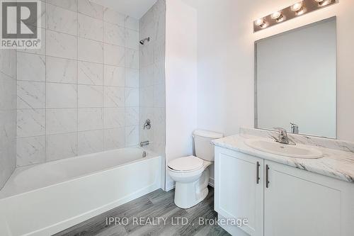 112 - 470 Dundas Street East Street, Hamilton, ON - Indoor Photo Showing Bathroom