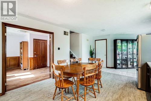 82 Osler Drive, Hamilton, ON - Indoor Photo Showing Dining Room