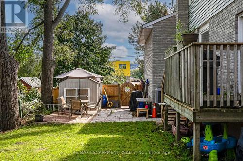 82 Osler Drive, Hamilton, ON - Outdoor With Deck Patio Veranda