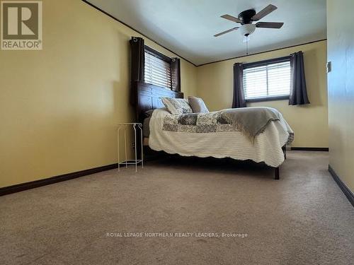 84 Sixth Avenue, Timmins (Central), ON - Indoor Photo Showing Bedroom