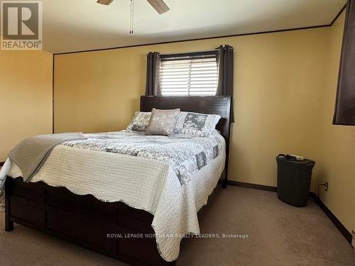 84 Sixth Avenue, Timmins (Central), ON - Indoor Photo Showing Bedroom