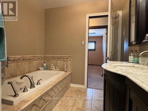 84 Sixth Avenue, Timmins (Central), ON - Indoor Photo Showing Bathroom