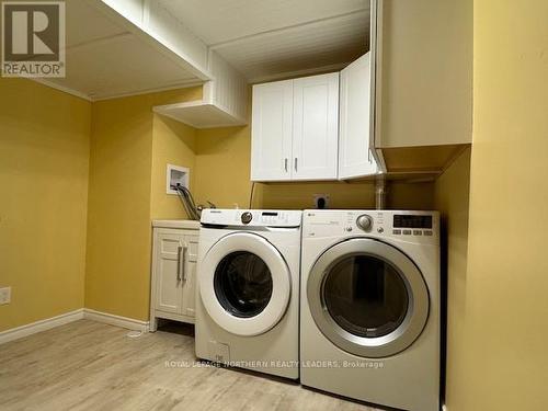 84 Sixth Avenue, Timmins (Central), ON - Indoor Photo Showing Laundry Room