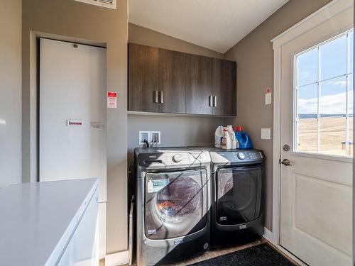 90-6465 Trapp Lake Road, Kamloops, BC - Indoor Photo Showing Laundry Room