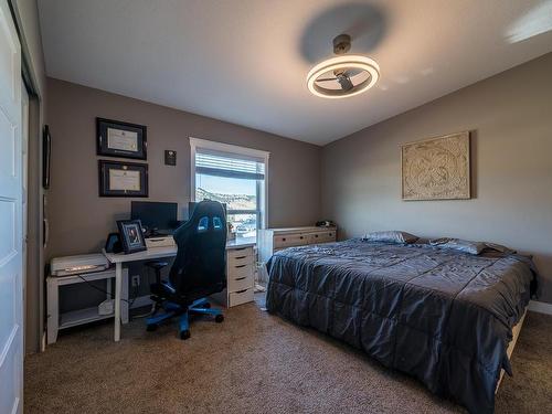 90-6465 Trapp Lake Road, Kamloops, BC - Indoor Photo Showing Bedroom