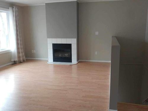 455 Campbell Ave, Kamloops, BC - Indoor Photo Showing Living Room With Fireplace