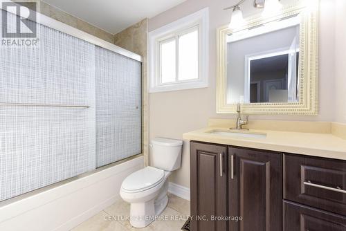 4233 Tea Garden Circle, Mississauga, ON - Indoor Photo Showing Bathroom