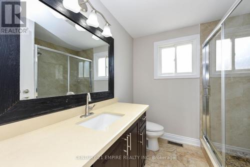 4233 Tea Garden Circle, Mississauga, ON - Indoor Photo Showing Bathroom