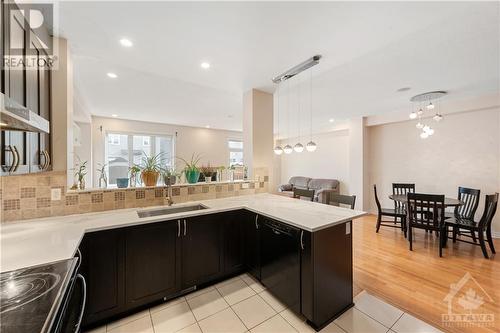 1205 Alson Mills Way, Kanata, ON - Indoor Photo Showing Kitchen