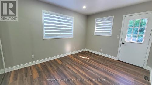 420 Westbrook Road W, Hamilton, ON - Indoor Photo Showing Other Room