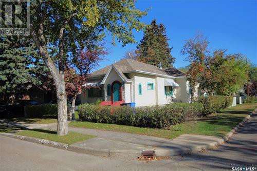 1602 98Th Street, North Battleford, SK - Outdoor