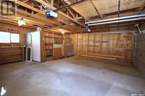 1602 98Th Street, North Battleford, SK - Indoor Photo Showing Garage