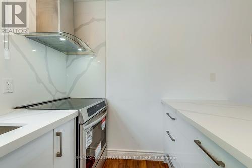 2055 Leighland Road, Burlington, ON - Indoor Photo Showing Laundry Room