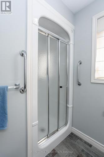 55 Riverbank Drive, St. Thomas, ON - Indoor Photo Showing Bathroom