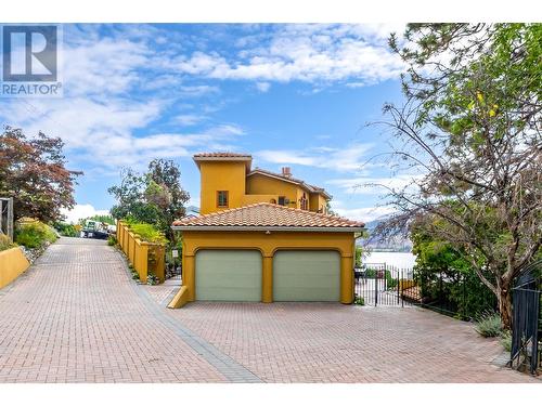 414 Herbert Heights Road, Kelowna, BC - Outdoor