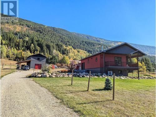 2346 Upper Glade  Road, Castlegar, BC - Outdoor With Deck Patio Veranda