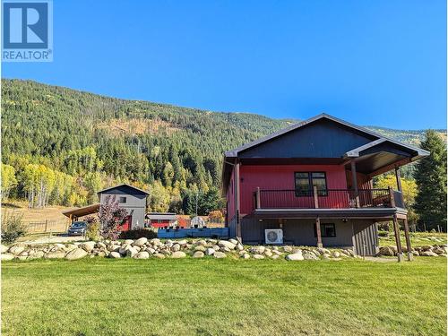 2346 Upper Glade  Road, Castlegar, BC - Outdoor With Deck Patio Veranda