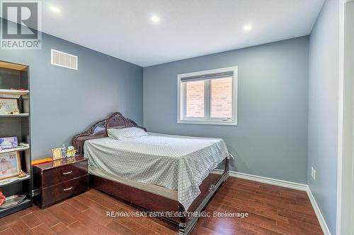 25 Hammerhead Road, Brampton, ON - Indoor Photo Showing Bedroom