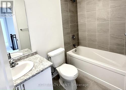 5 - 15 Fieldridge Crescent N, Brampton, ON - Indoor Photo Showing Bathroom