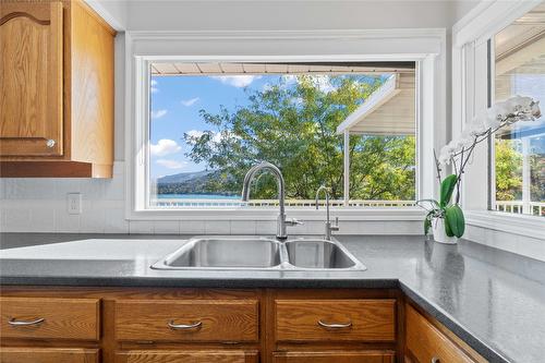 7901 Kalview Drive, Coldstream, BC - Indoor Photo Showing Kitchen With Double Sink