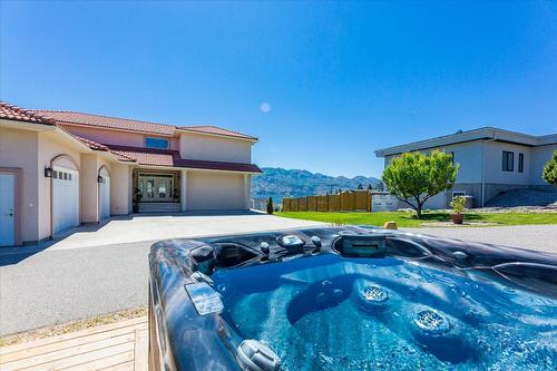 3870 Angus Drive, West Kelowna, BC - Outdoor