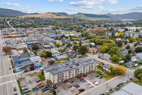 403-3304 35 Avenue, Vernon, BC - Outdoor With View