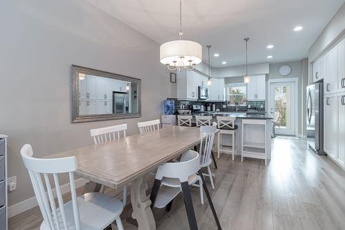 76-2490 Tuscany Drive, West Kelowna, BC - Indoor Photo Showing Dining Room