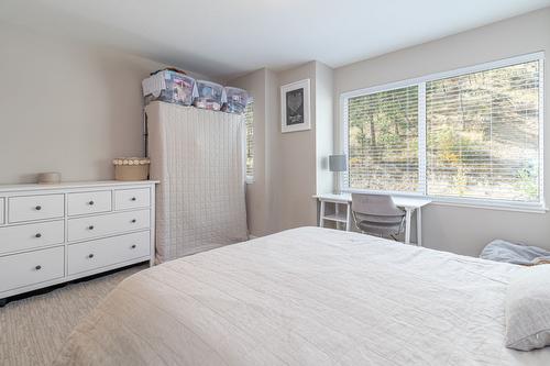 76-2490 Tuscany Drive, West Kelowna, BC - Indoor Photo Showing Bedroom