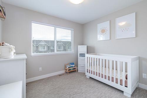 76-2490 Tuscany Drive, West Kelowna, BC - Indoor Photo Showing Bedroom