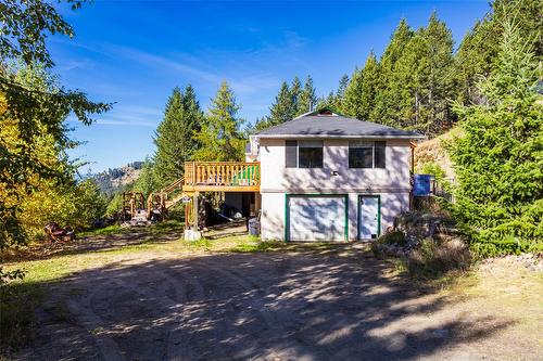 8251 Sun Valley Road, Kelowna, BC - Outdoor