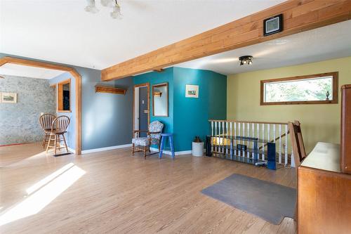 8251 Sun Valley Road, Kelowna, BC - Indoor Photo Showing Other Room