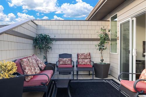 1474 Summer Crescent, Kelowna, BC - Outdoor With Deck Patio Veranda With Exterior