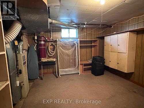 33 John Street, Chatham-Kent, ON - Indoor Photo Showing Basement