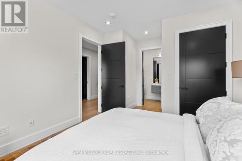 1340 Northaven Drive, Mississauga, ON - Indoor Photo Showing Bedroom