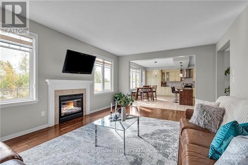 367 Andalusian Crescent, Ottawa, ON - Indoor Photo Showing Living Room With Fireplace