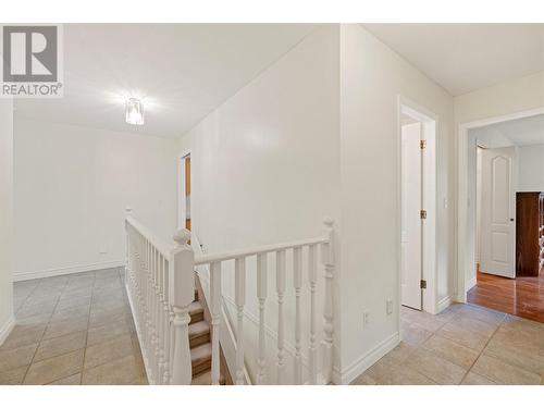 775 Cassiar Court, Kelowna, BC - Indoor Photo Showing Other Room