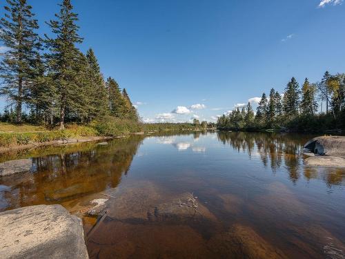 Bord de l'eau - 398 Ch. De La Chute-Blanche, Sainte-Jeanne-D'Arc, QC 