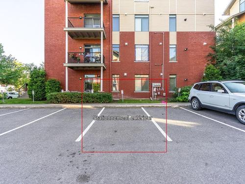 Parking - 2180 Rue Des Francs-Bourgeois, Boisbriand, QC - Outdoor